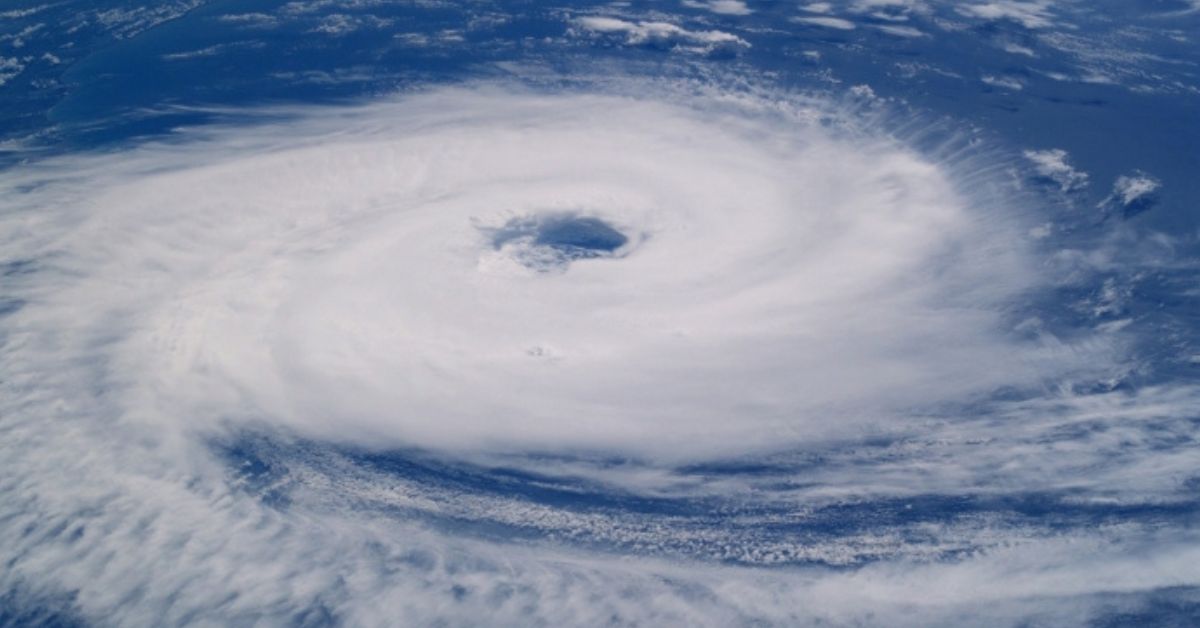 What to Do When a Hurricane Threatens