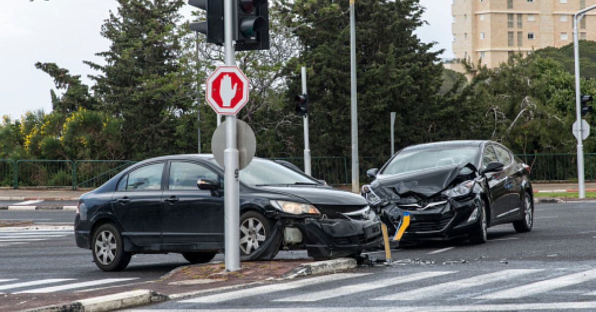 Reduce Your Exposure to Intersection Auto Accidents